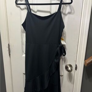 Elegant Black Sleeveless Dress NWT